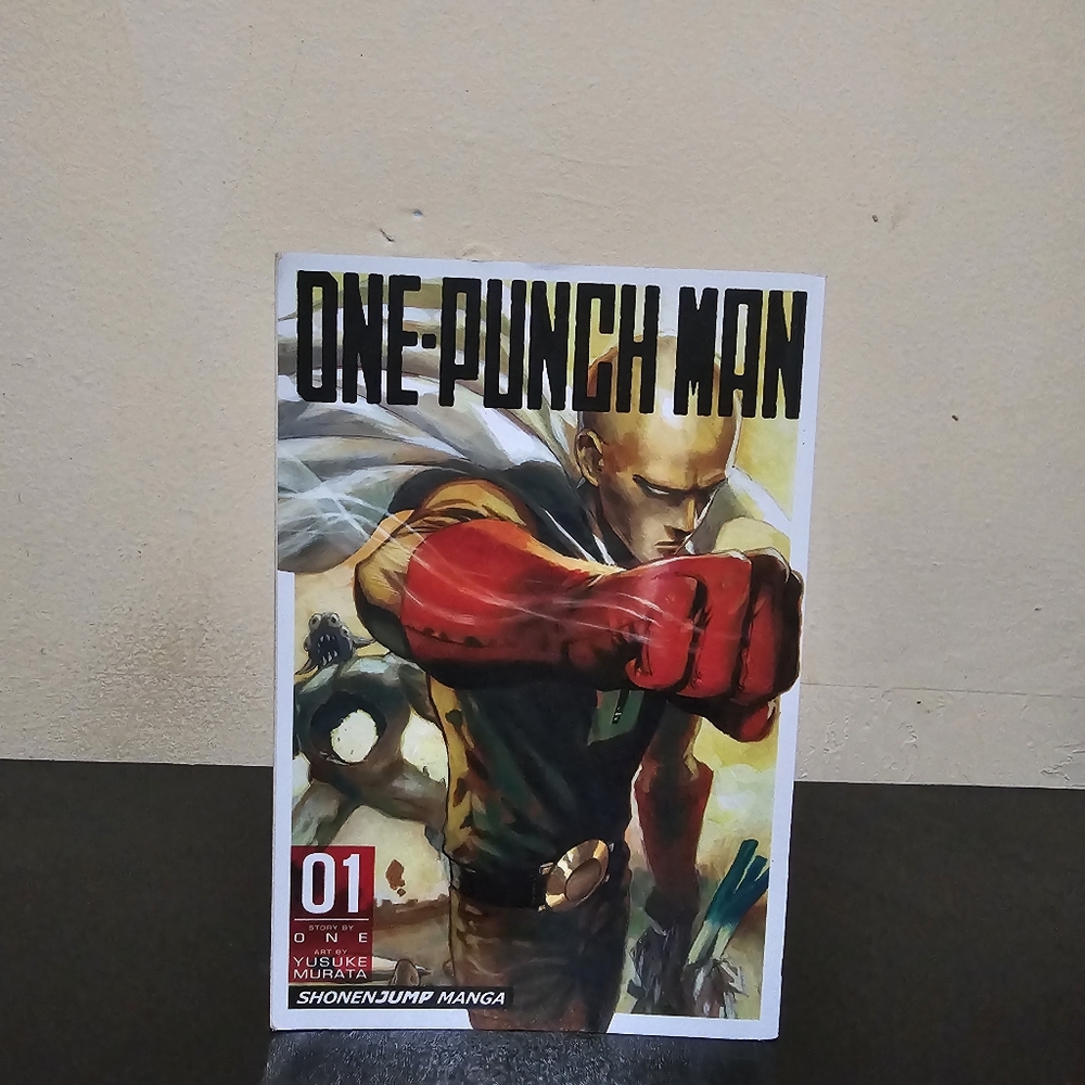 One-Punch Man Vol. 1, 2015 Shonen Jump Manga Anime Comic Graphic Novel